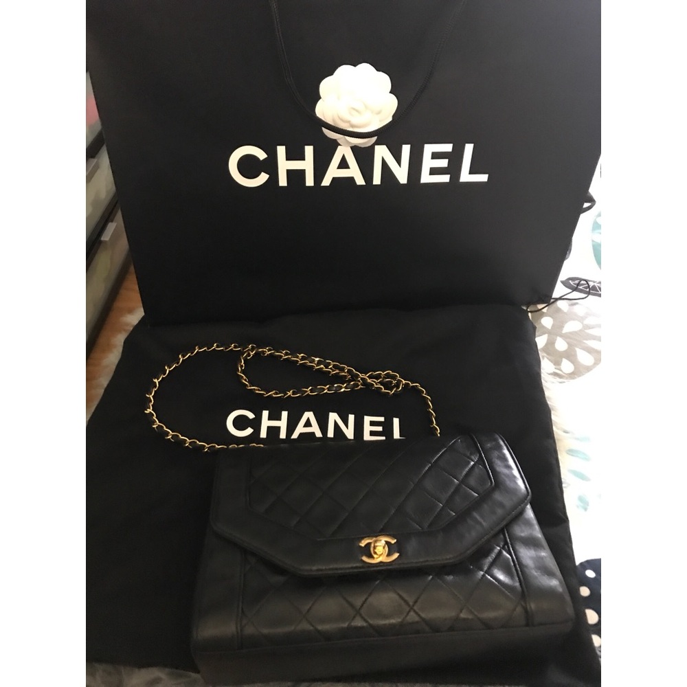 Authentic CHANEL vintage bag